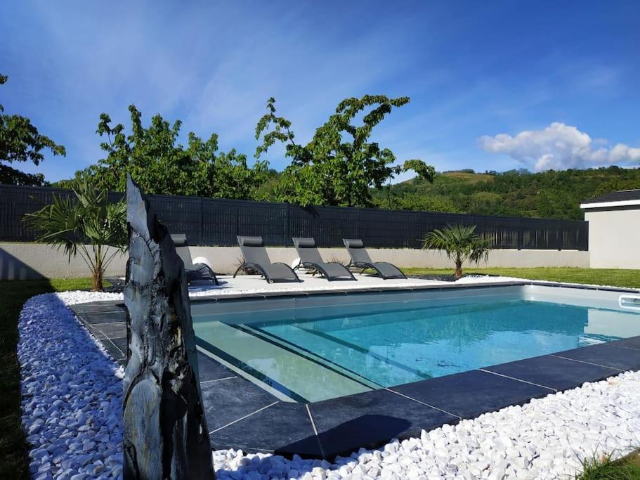 Chambre & Sdb Privee Avec Piscine En Bord De Via Rhona Sarras المظهر الخارجي الصورة